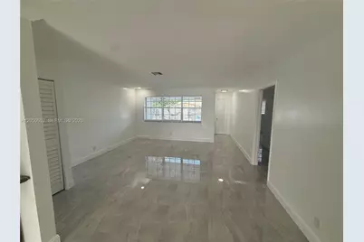 2100 N 52nd Ave, Hollywood, FL 33021 - Photo 5