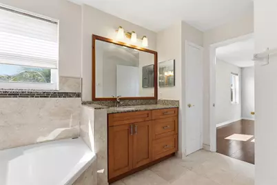 1273 NW 192nd Ter, Pembroke Pines, FL 33029 - Photo 37