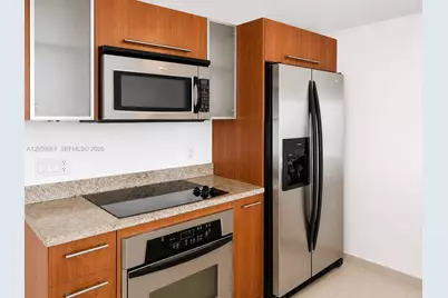 185 SW 7th St #3704, Miami, FL 33130 - Photo 13