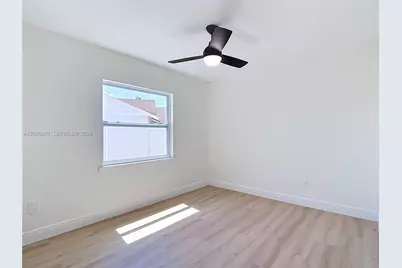 10813 Roundview Lane, Tampa, FL 33624 - Photo 29