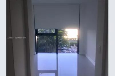 121 NE 34th St #912, Miami, FL 33137 - Photo 3