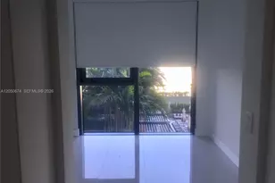 121 NE 34th St, Miami, FL 33137 - Photo 3