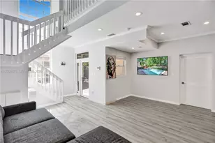 3135 Gifford Ln, Miami, FL 33133 - Photo 5