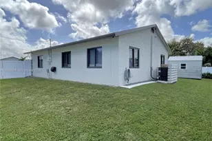 1370 NW 3rd St, Dania Beach, FL 33004 - Photo 37