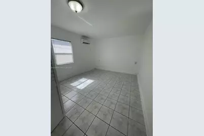1567 NE 110th Ter #C, Miami, FL 33161 - Photo 3