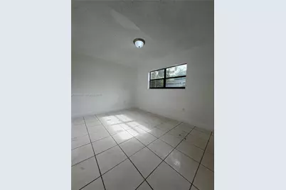 760 NE 131st St #760, North Miami, FL 33161 - Photo 7