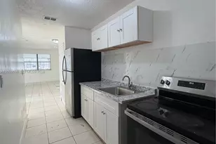 760 NE 131st St, North Miami, FL 33161 - Photo 5
