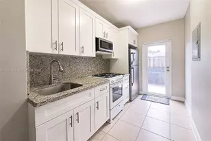 8431 Pasadena Blvd, Pembroke Pines, FL 33024 - Photo 21