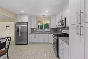 8431 Pasadena Blvd, Pembroke Pines, FL 33024 - Photo 11