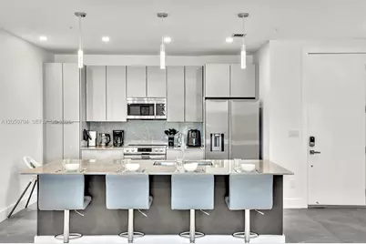 2100 Miami Rd #303, Fort Lauderdale, FL 33316 - Photo 1