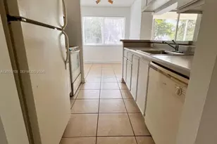 5646 Rock Island Rd, Tamarac, FL 33319 - Photo 5