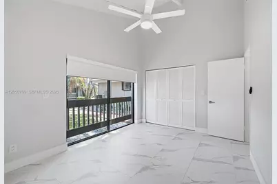 605 Leslie Dr, Hallandale Beach, FL 33009 - Photo 19