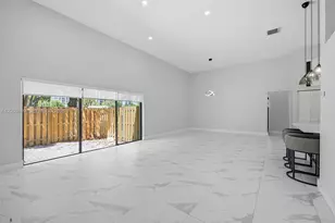 605 Leslie Dr, Hallandale Beach, FL 33009 - Photo 17