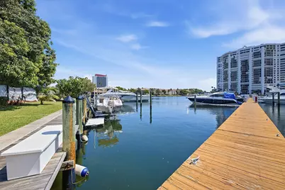 605 Leslie Dr, Hallandale Beach, FL 33009 - Photo 7