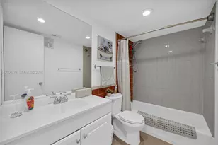 11290 NW 14th Ct, Pembroke Pines, FL 33026 - Photo 29