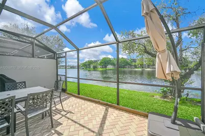 11290 NW 14th Ct, Pembroke Pines, FL 33026 - Photo 43