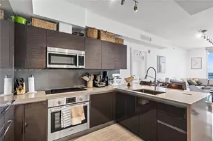 1080 Brickell Ave, Miami, FL 33131 - Photo 9