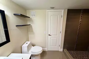 11250 NW 14th Ct, Pembroke Pines, FL 33026 - Photo 27