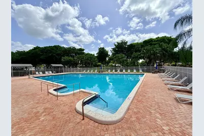 11250 NW 14th Ct, Pembroke Pines, FL 33026 - Photo 37