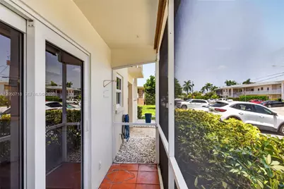 708 SE 7th Ave #8, Pompano Beach, FL 33060 - Photo 25