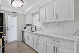 708 SE 7th Ave, Pompano Beach, FL 33060 - Photo 19