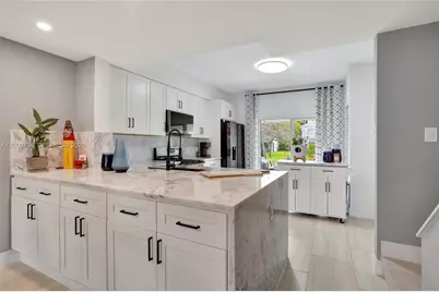 7921 Sanibel Dr #7921, Tamarac, FL 33321 - Photo 21