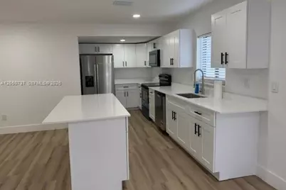 11952 SW 176th Ter, Miami, FL 33177 - Photo 3