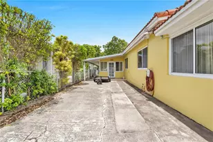 1052 NW 25th Ave, Miami, FL 33125 - Photo 3