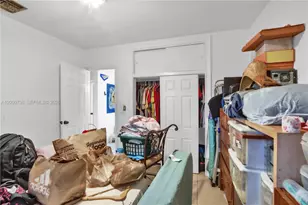 1052 NW 25th Ave, Miami, FL 33125 - Photo 17