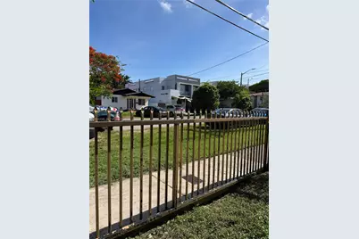 3555 SW 23rd St, Miami, FL 33145 - Photo 7