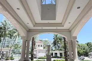 20000 E Country Club Dr, Aventura, FL 33180 - Photo 17