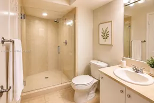 20000 E Country Club Dr, Aventura, FL 33180 - Photo 9