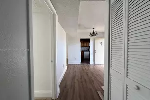 13100 SW 92nd Ave, Miami, FL 33176 - Photo 9