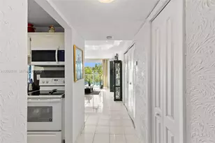 6900 Bay Dr, Miami Beach, FL 33141 - Photo 5