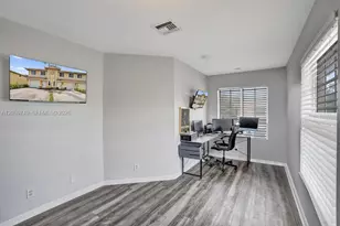 1363 Avon Ln, North Lauderdale, FL 33068 - Photo 31