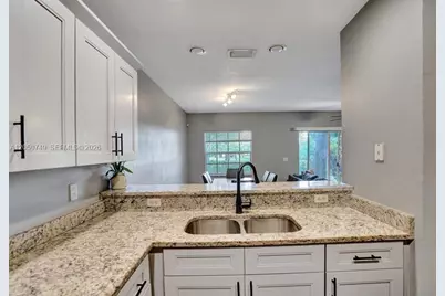 1363 Avon Ln, North Lauderdale, FL 33068 - Photo 17