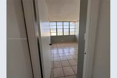 2025 NE 164th St #1008, North Miami Beach, FL 33162 - Photo 27