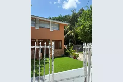 280 NW 33rd St, Miami, FL 33127 - Photo 13