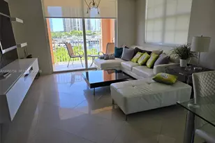 19999 E Country Club Dr, Aventura, FL 33180 - Photo 1