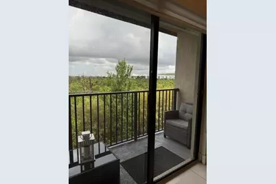 8031 NW 104th Ave #32, Doral, FL 33178 - Photo 11