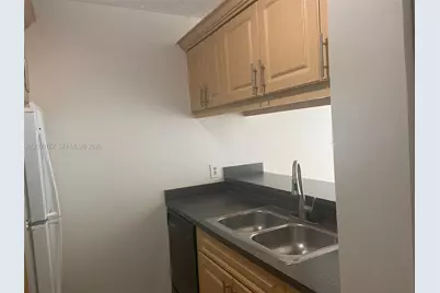 3231 NW 103rd Ter #208-C, Coral Springs, FL 33065 - Photo 5