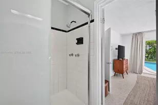 1750 NE 56th St, Fort Lauderdale, FL 33334 - Photo 17