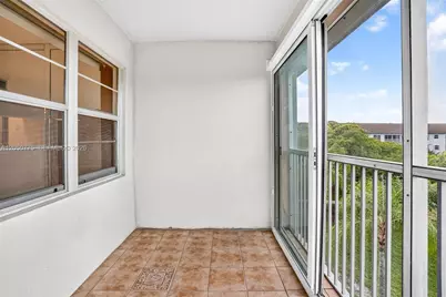12701 SW 14th St #402J, Pembroke Pines, FL 33027 - Photo 31