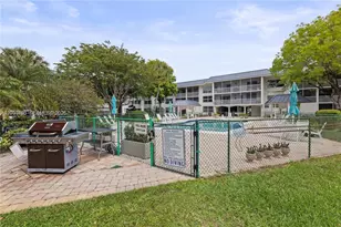 4025 N Federal Hwy, Oakland Park, FL 33308 - Photo 25