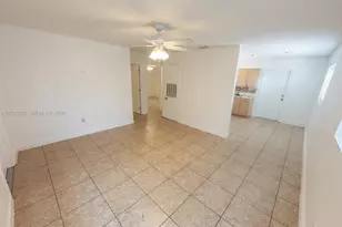 2633 NW 9th Ave, Wilton Manors, FL 33311 - Photo 3