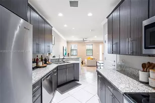 3944 Poinciana Ln, Hollywood, FL 33021 - Photo 17