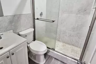 464 E 13th St, Hialeah, FL 33010 - Photo 5