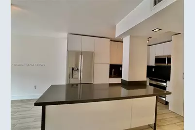 9360 Fontainebleau Blvd #212, Miami, FL 33172 - Photo 3