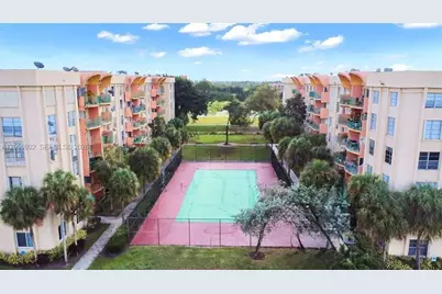 9360 Fontainebleau Blvd #212, Miami, FL 33172 - Photo 11