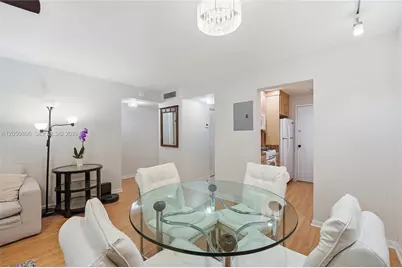 1205 Mariposa Ave #403, Coral Gables, FL 33146 - Photo 5